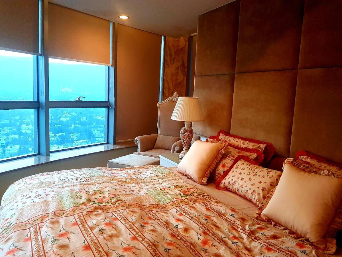 Royal Residencia Centaurus Apartment Islamabad Exterior photo